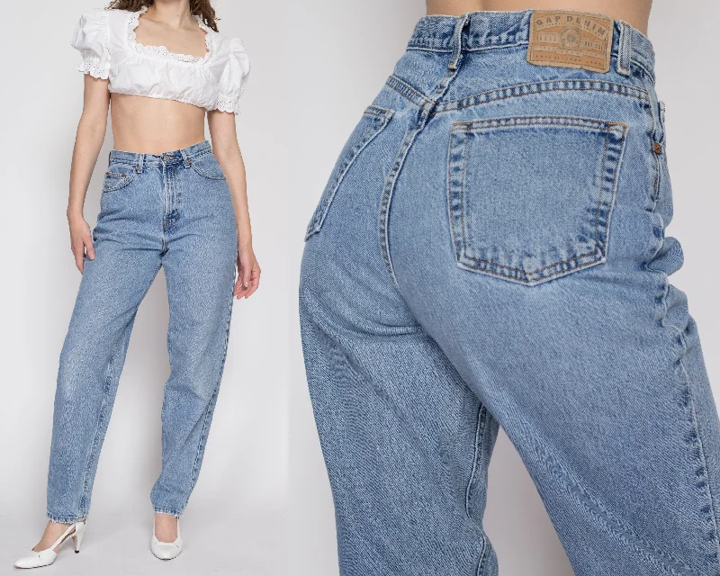 Medium 90s Gap High Waisted Mom Jeans 28"